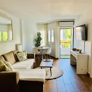 https://port-pollena-beach-and-center.allmallorcahotels.com